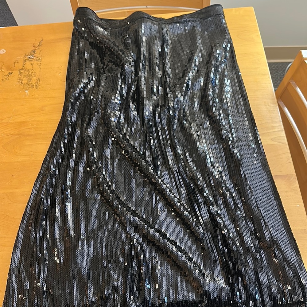 H&M black sequin skirt